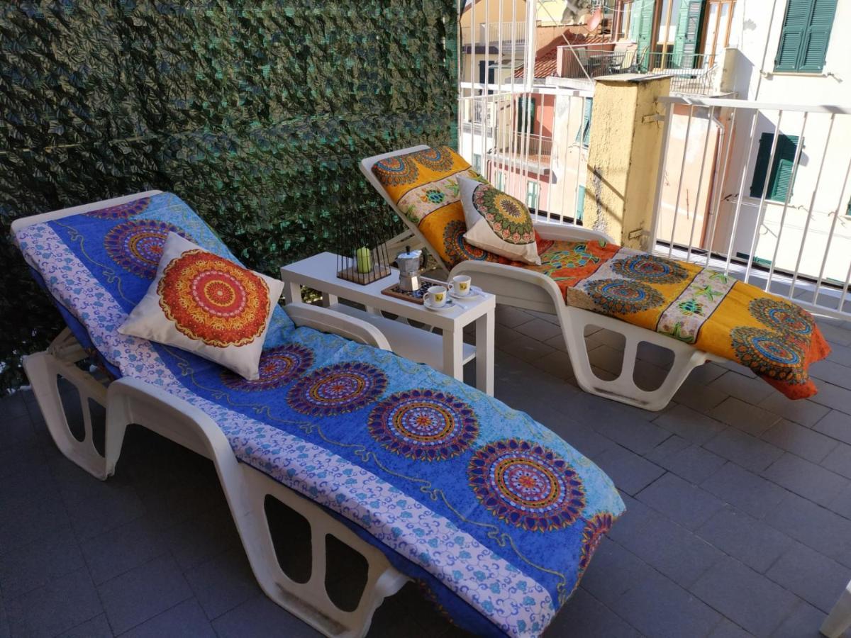 Shanti 1 - Terrace Apartment Ριοματζόρε Εξωτερικό φωτογραφία